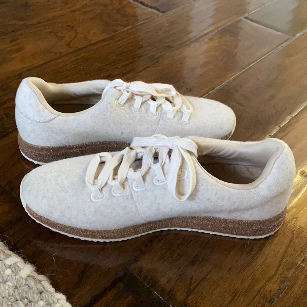 Madden Girl Sneaker